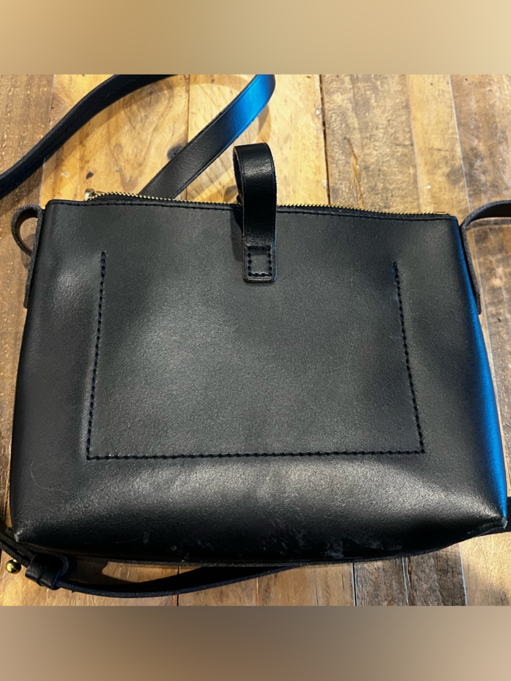 J.Crew Black Leather Crossbody Bag Minimalist Gold Hardware EUC - Picture 3 of 7